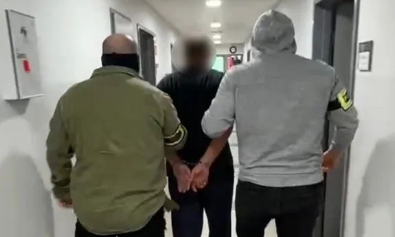 Postrzelił byłą partnerkę i uciekł. 51-latek podejrzany o usiłowanie zabójstwa w rękach poznańskich policjantów