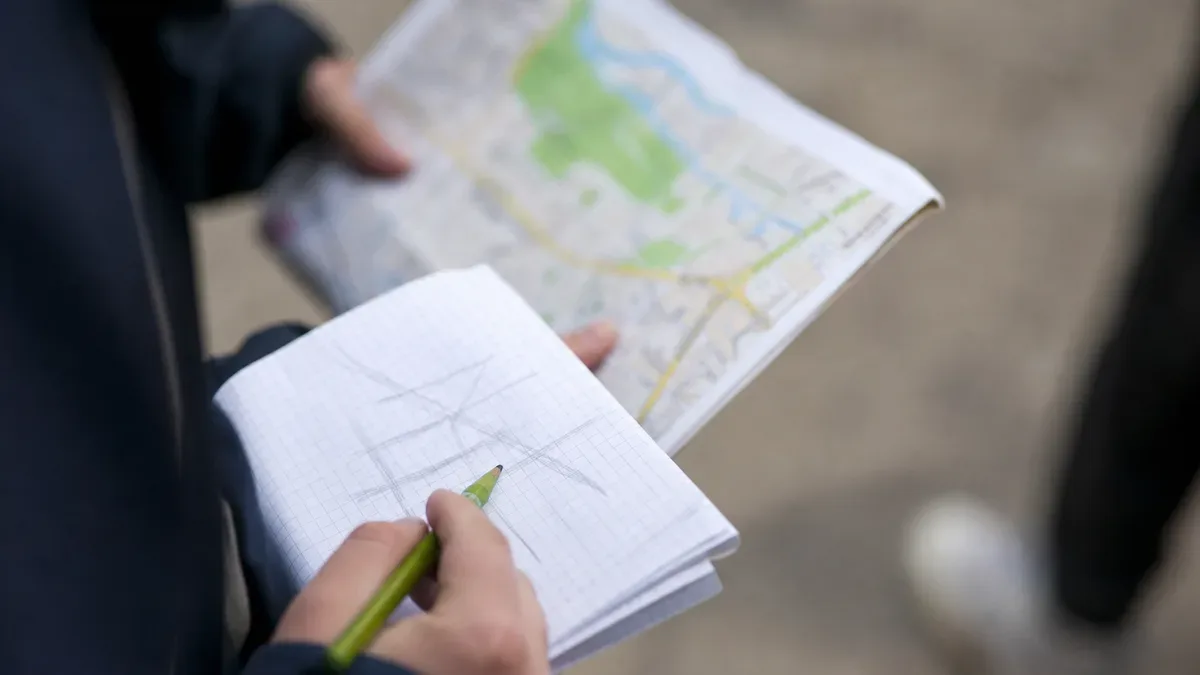 Dzieci ruszą z mapą między drzewa. Leśne warsztaty w Rakowni
