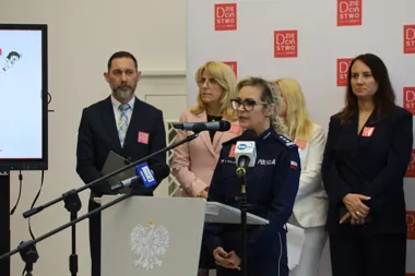 W Poznaniu ruszyła kampania na rzecz dzieciństwa bez przemocy