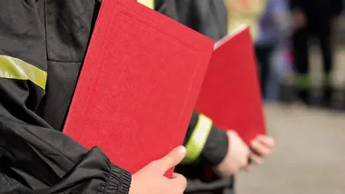 106 drużyn, 170 prac i jeden cel. W Poznaniu nagrodzono młodych strażaków