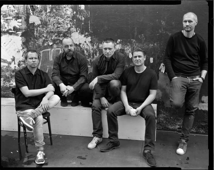 Variété w 2Progi - poeci polskiego rocka zagramają „Sieć Indry” na żywo w Poznaniu