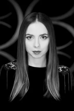 Anna Hop obejmuje Balet Teatru Wielkiego w Poznaniu.