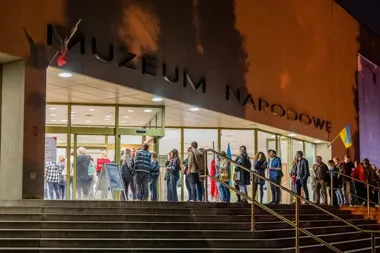 Noc Muzeów w Poznaniu otworzy drzwi od galerii po stadion i sąd