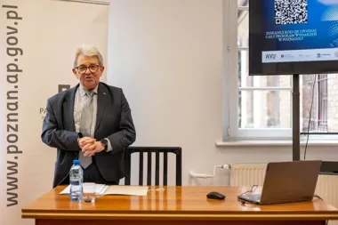 Poznań patrzy na własną historię wystaw. Ta ekspozycja odsłania kulisy rozmachu