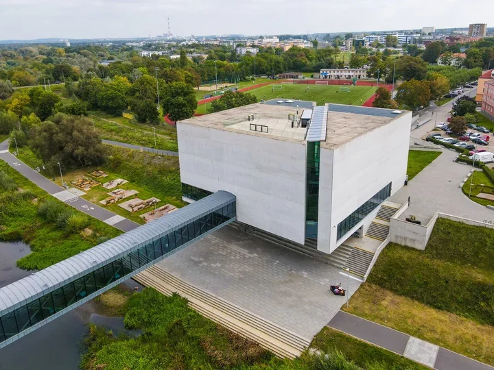 Nauczyciele zwiedzą Bramę Poznania i Centrum Szyfrów Enigma za darmo