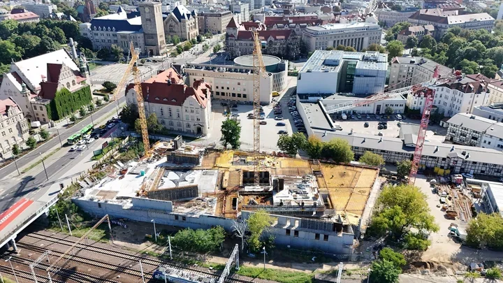 Nowy Teatr Muzyczny rośnie ponad Świętym Marcinem. W środku będzie 1200 miejsc