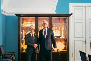 Ambasador Japonii pierwszy raz w Poznaniu. Rozmowy o współpracy z Takasaki