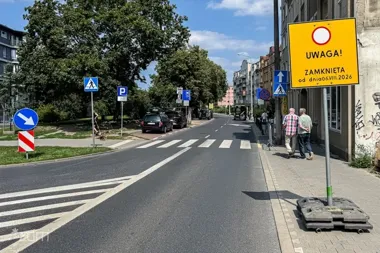 Naprawa kanalizacji na Kościelnej potrwa dłużej. Ulica nadal z utrudnieniami