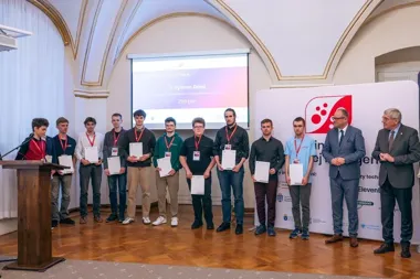 Poznańska olimpiada sztucznej inteligencji wyłoniła najlepszych. Część jedzie bronić polskich barw