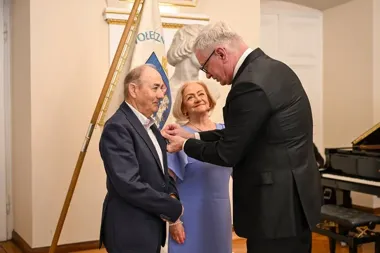 Pół wieku razem i więcej. W Poznaniu uhonorowano 43 pary