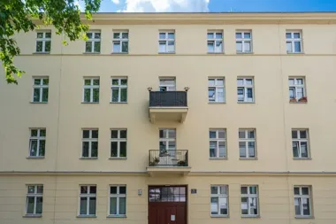 Kamienica przy Wawrzyniaka 41 po remoncie za 5,5 miliona złotych
