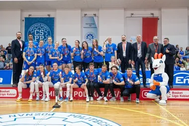 Poznanianki były o krok od piątego meczu, ale złoto znów pojechało do Lublina