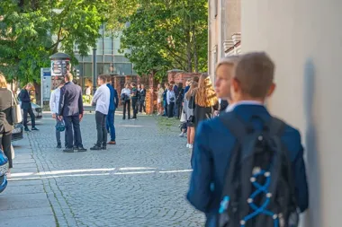 Ósmoklasiści wchodzą w egzaminacyjny tydzień. Po polskim czeka matematyka i język obcy