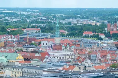 Pierwsze sygnały łatwo przeoczyć. Poznań wspiera osoby z Alzheimerem