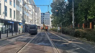 Awaria torowiska usunięta wcześniej. Tramwaje wracają na Most św. Rocha