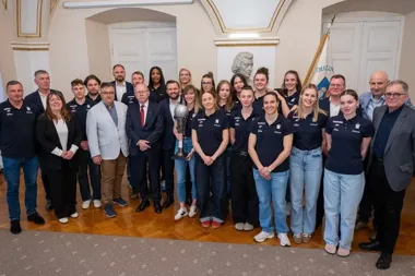 Srebrne koszykarki u prezydenta. Poznań ma drużynę, która wróciła na szczyt