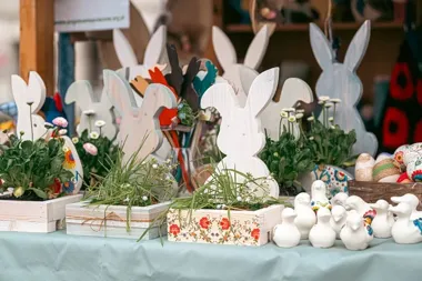 Świąteczny kiermasz wraca na Rynek Łazarski z rękodziełem i atrakcjami dla rodzin