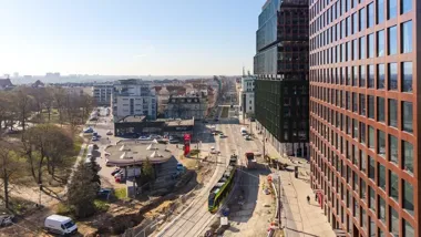 Ratajczaka zamknięta. Tramwajowa przebudowa wchodzi w najtrudniejszy etap