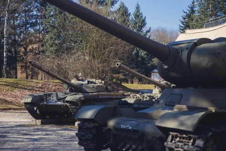 Weekend z historią na Cytadeli – spacery, pokazy pojazdów i gra terenowa