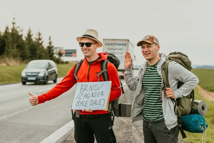 Poznański autostopowy wyścig wraca po przerwie i znów rusza nad Adriatyk