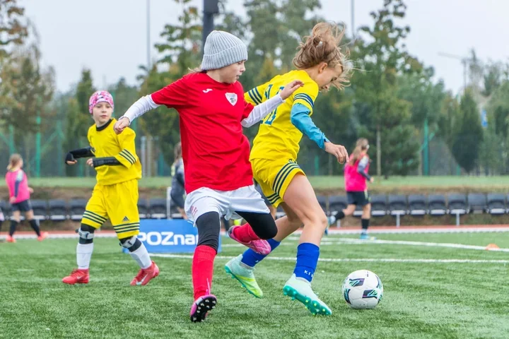 Poznań szykuje kolejną falę młodych piłkarek – ruszają zapisy do wiosennej edycji Ligi Orliczek