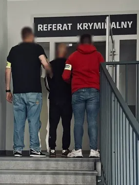Szczoteczki za niespełna 14 złotych, gaz i zarzut. 40-latek zatrzymany