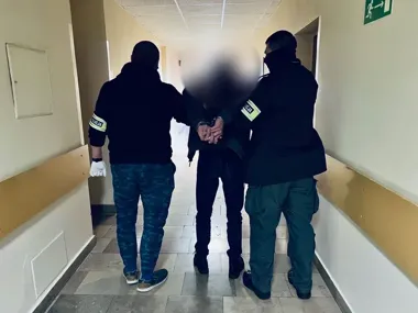 Wszedł do domu, gdy właścicielka była w szpitalu - łup przekroczył 80 tysięcy złotych