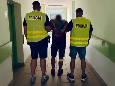 Ponad 1,5 promila za kierownicą - 25-latek został wydalony z Polski