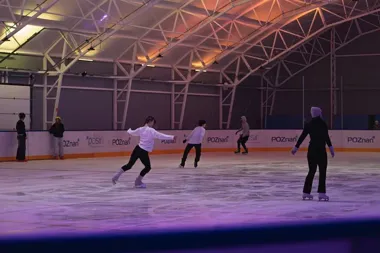 Wilda żegna lodowisko, które w cztery miesiące przyciągnęło tłumy