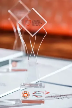 Powiat poznański znów Super Powiatem. W Karpaczu padł wynik 49 na 50
