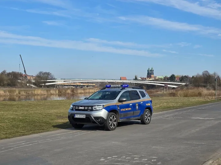 Poznań wylega na ulice - parki i nabrzeża pełne już w pierwszy dzień wiosny