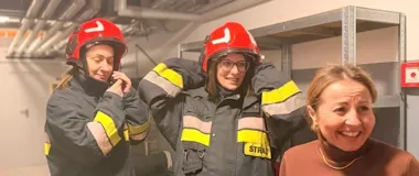 Strażacki Dzień Kobiet - komenda wojewódzka zaprosiła panie na ćwiczenia i niespodzianki