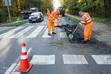 Remonty na wielu ulicach Poznania. Na Nad Wierzbakiem będzie zwężenie