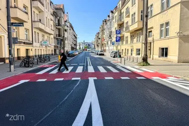 Nowa nawierzchnia i więcej zieleni na Zeylanda. Remont jeszcze się nie kończy