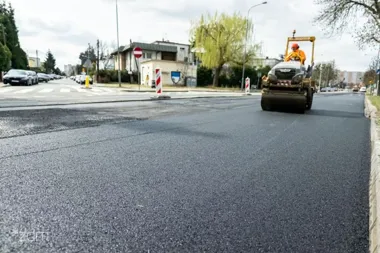 Drogowcy ruszą z łataniem jezdni na kilku ruchliwych ulicach Poznania