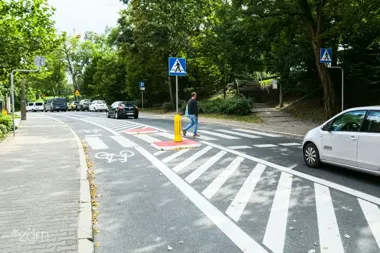 Ulica Kutrzeby po zmianach. Jeden pas, 30 km/h i kontrapas rowerowy