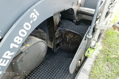 Na kilku ulicach Poznania rusza dziś szybka walka z dziurami