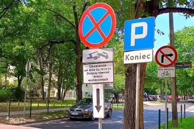 Dąbrowskiego i Szamarzewskiego czeka ruchomy tydzień. Kierowcy muszą przeparkować auta
